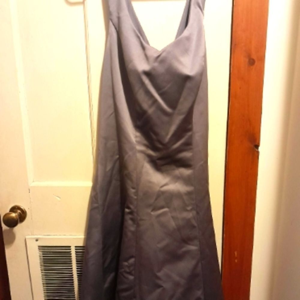 🤠Alfred Angelo 2 Piece Lilac Dress Size 18/20